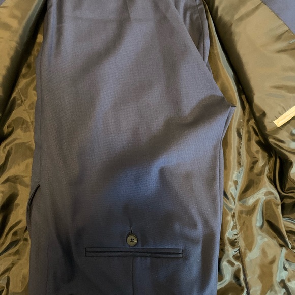 Blue Suit US42 US34 - Picture 3 of 3